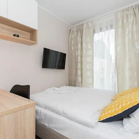 Apartment 150m To The Old Market Square Dominikanska By Renters