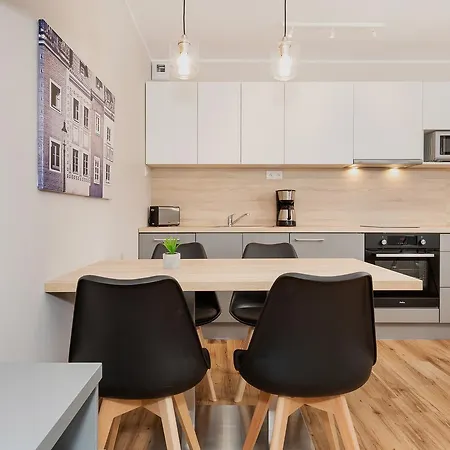 150m To The Old Market Square Dominikanska By Renters Apartment Poznan