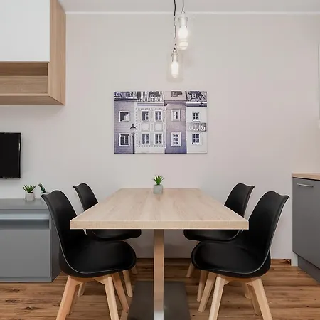 150m To The Old Market Square Dominikanska By Renters * Poznan